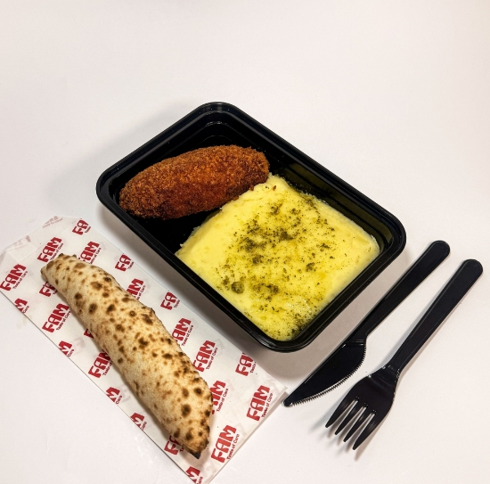 Picture of Chicken Kyiv with mashed potatoes
